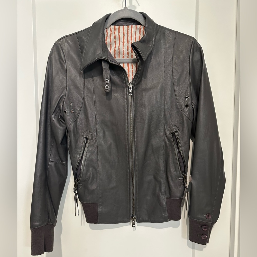 SWORD Gold Limited Edition gray leather jacket